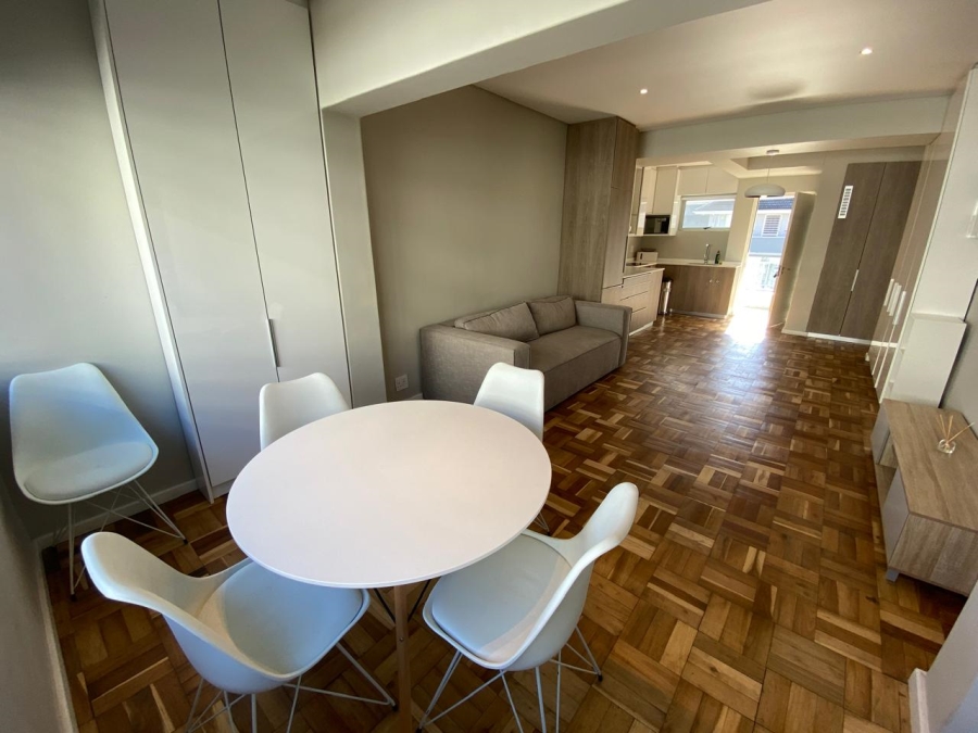 2 Bedroom Property for Sale in Sea Point Western Cape